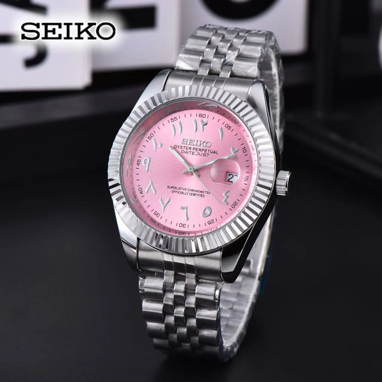 Seiko Luxe Quartz Watch – Stainless Steel Date Display